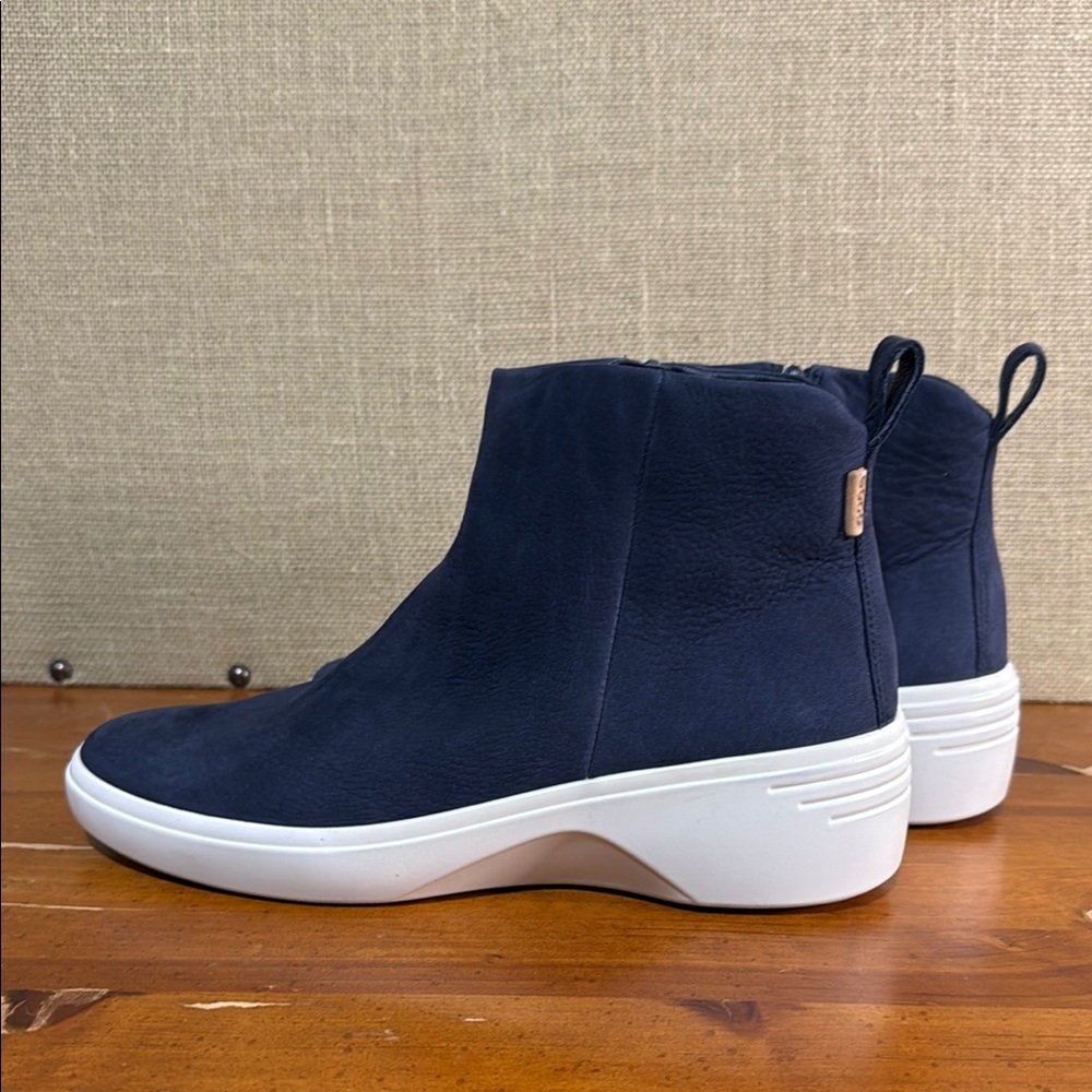 Ecco Blue and White Ankle Boots with Modern Design
